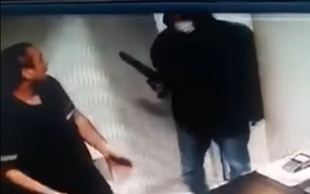 SOCAR-ın Gürcüstandakı “zapravka”sına silahlı hücum - Video