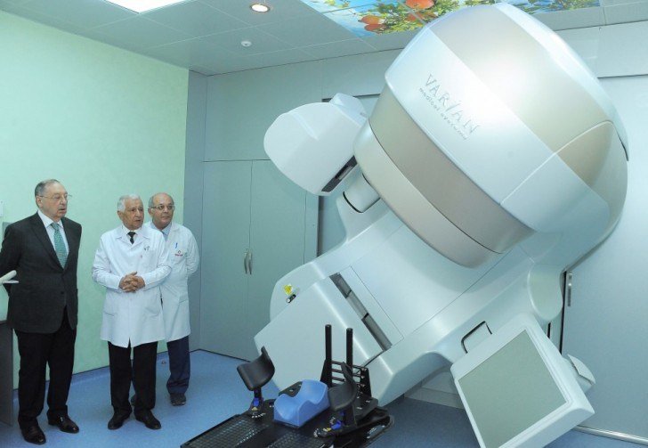 Milli Onkologiya Mərkəzinin yeni korpusunda 2 ədəd “VitalBeam™” xətti sürətləndirici sistemi istifadəyə verilib