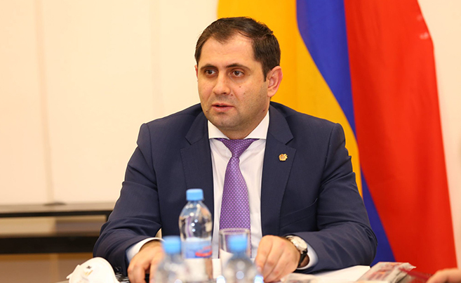 Papikyan Çinə səfər etdi