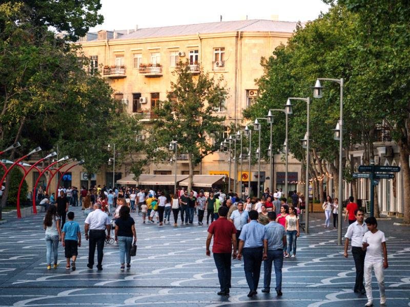 Azərbaycandakı Rusiya vətəndaşları ilə bağlı qərar...