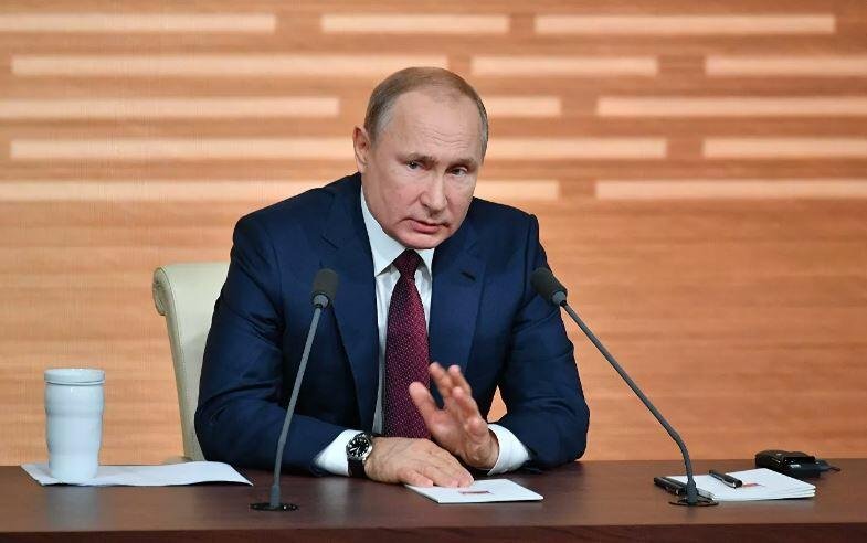 Putin Trampla danışdı və ilk dəfə bu sözü işlətdi